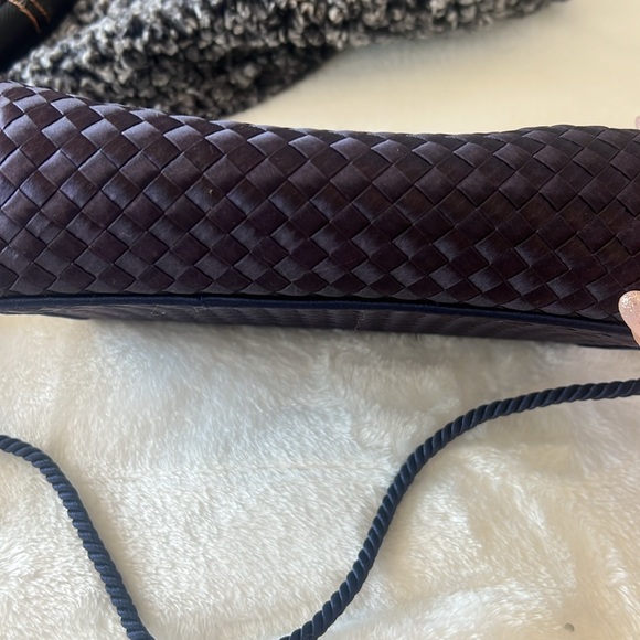 AUTHENTIC BOTTEGA VENETA BAG - Picture 5 of 6